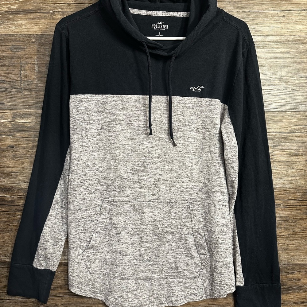 Hollister Black and Gray Color-Blocked Hoodie Shirt